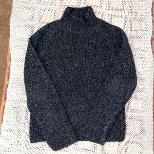 Emporia Armani cashmere sweater size 48 (fits like a small) great condition